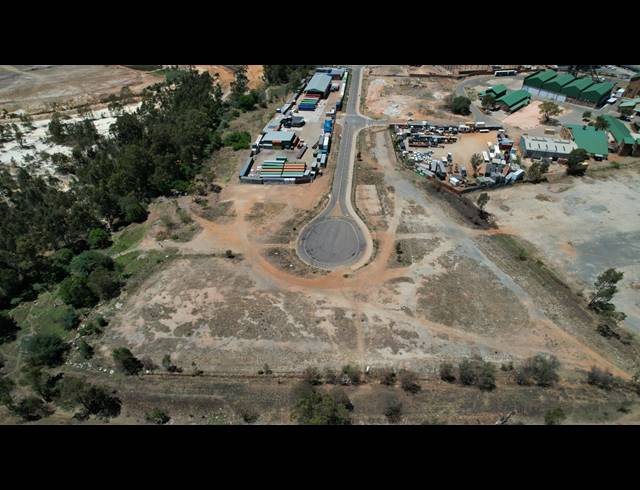 29,999M² VACANT LAND FOR SALE IN CITY DEEP